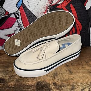 Size 8.5 - Sperry Bayside Boat Loafer Shoe Beige White Black BRAND NEW NO BOX